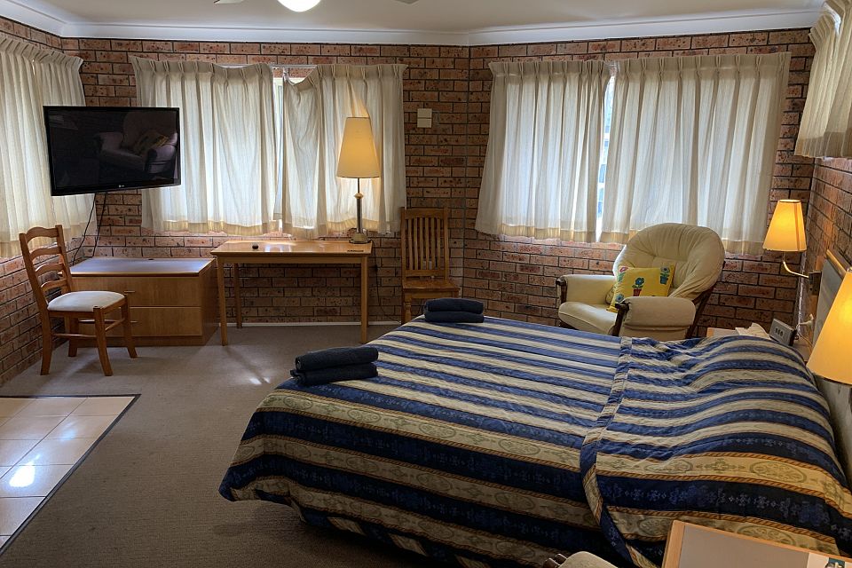 Freehold Passive Investment Motel For Sale NSW South Coast Rare