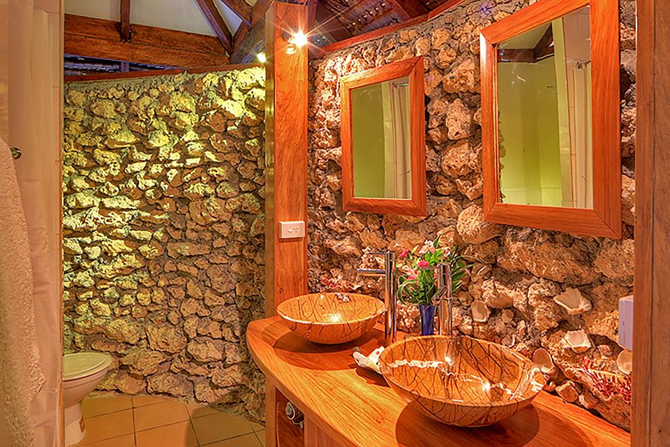 Leasehold Hotel For Sale OFFSHORE Vanuatu A True TaxFree Haven