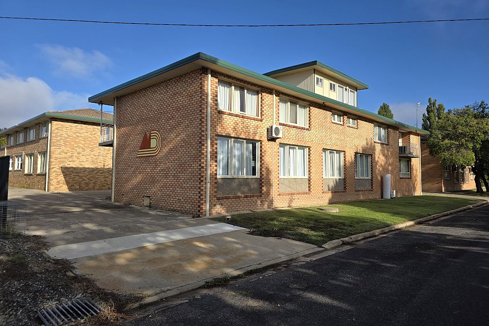 FH009234 image 3