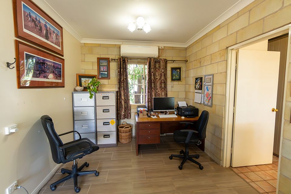 FH009238 image 7