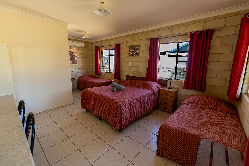 FH009238 image 6