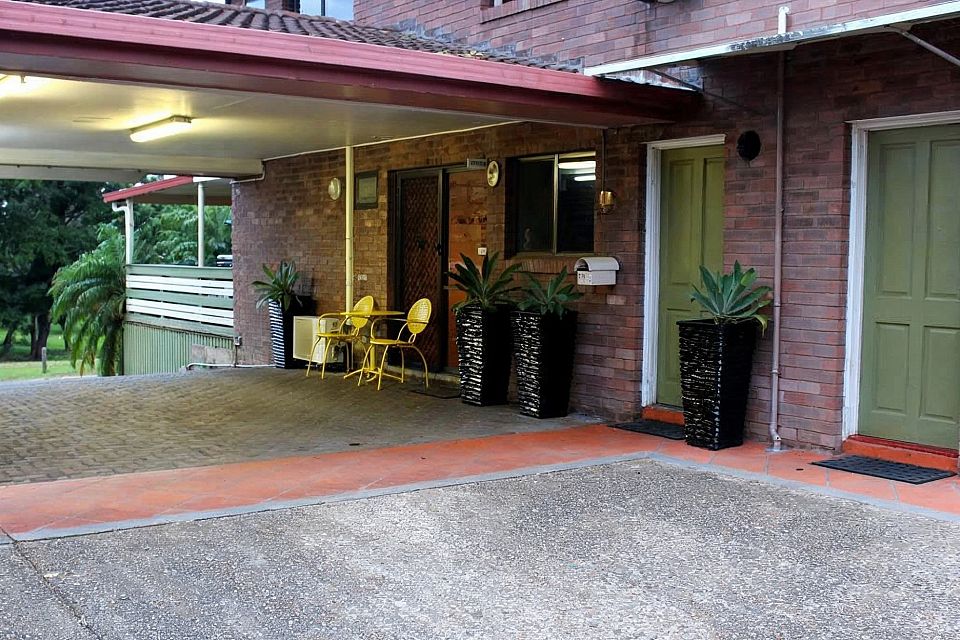 FH009349 image 2