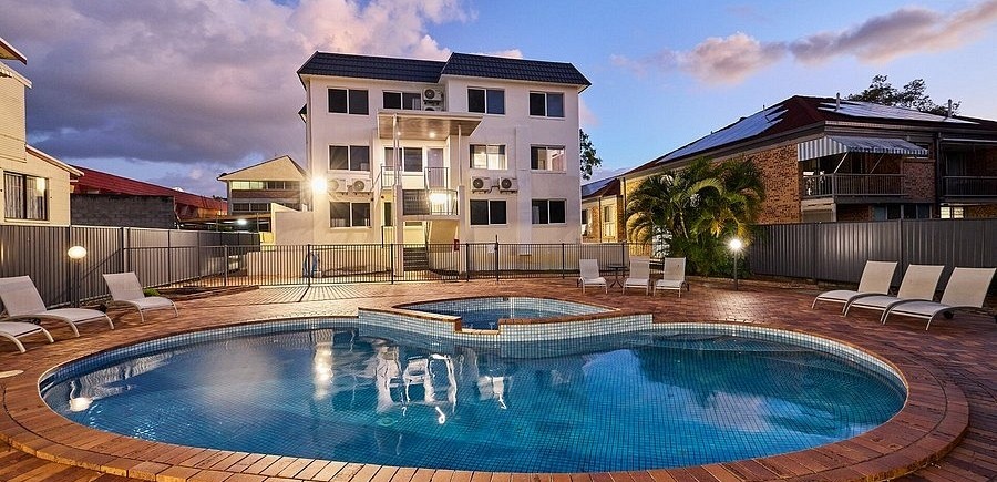 Jack Be Nimble, Vendors  Be Quicker