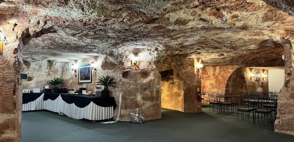 Former opal mine turned unique Coober Pedy motel listed for sale