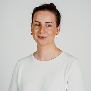 Ellen  O'Neill