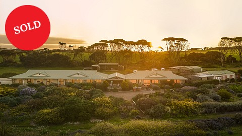 Freehold Going Concern, Special Projects | SA - Kangaroo Island | Remarkable opportunity in Kangaroo Island's Emu Bay, with endless potential