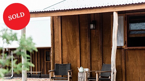 Leasehold, Caravan / Cabin Park | QLD - Central | Leasehold to Award-Winning Boutique Outback Property Showing 40% Return 