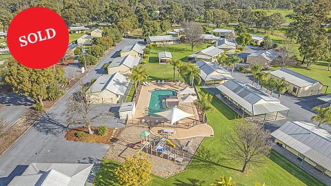 Management Rights - All, Management Rights | NSW - Murray | Looking for a lifestyle opportunity with a guaranteed income? 