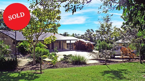 Freehold Going Concern, Motel | QLD - Fraser Coast |  Award Winning Boutique Resort in Hervey Bay