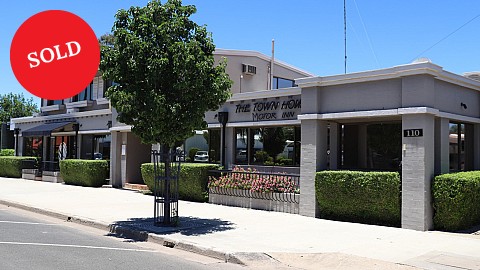 Leasehold, Motel | QLD - South | Perfect CBD Leasehold at the Junction of five Major Highways