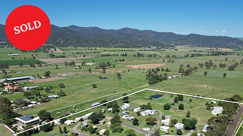 Freehold Going Concern, Caravan / Cabin Park | NSW - Tamworth | Acquire a development opportunity with established income