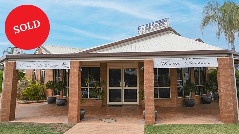 Leasehold, Motel | QLD - South | Substantial regional leasehold motel with 35% ROI
