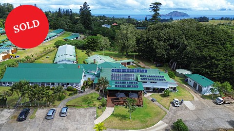 Freehold Going Concern, Motel | OFFSHORE - South Pacific | Live and work in a stunning location while earning great income