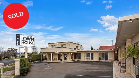 Leasehold, Motel | VIC - South West | Low Maintenance Corporate Trading Motel Backed by a Secure 26-Year Lease