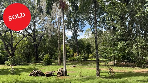 Freehold Going Concern, Caravan / Cabin Park | NT - North | Freehold Caravan Park nestled on 5.62 Hectares of land along the Douglas River.