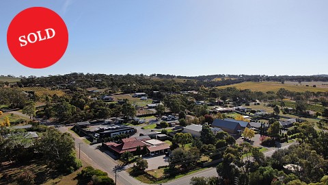 Freehold Going Concern, Caravan / Cabin Park | SA - Clare Valley | Turnkey Caravan Park with a Standout New Residence