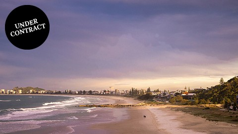 Management Rights - All, Management Rights | QLD - Gold Coast | COASTAL LIVING, ABSOLUTE BEACHFRONT RESORT MANAGEMENT RIGHTS - $527K+ NET PROFIT