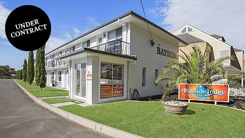 Freehold Going Concern, Special Projects | VIC - South West | Prime freehold motel with direct beach access in Warrnambool
