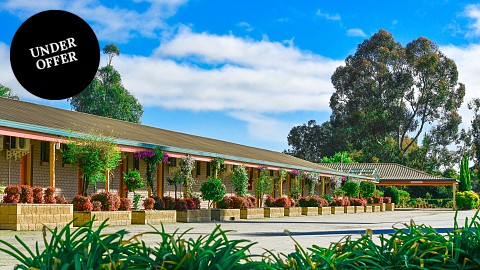 Leasehold, Motel | NSW - Murray | Strong-Performing 37-Room Motel in the Murray River Region
