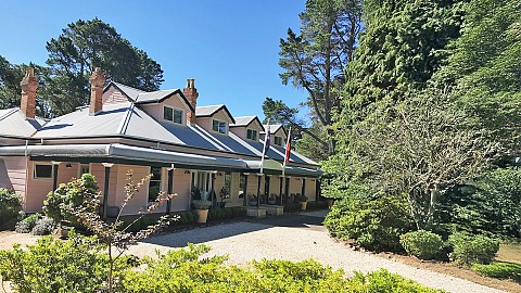 Freehold Going Concern, Hotel | NSW - Greater Sydney | Historic Elegance Meets Modern Returns – Boutique Blue Mountains Retreat