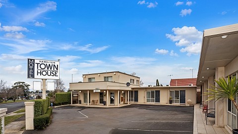 Leasehold, Motel | VIC - South West | Low Maintenance Corporate Trading Motel Backed by a Secure 26-Year Lease