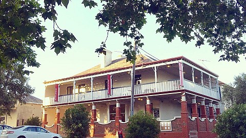 Freehold Going Concern, Motel | VIC - South West | Iconic and Historical Bed & Breakfast in the heart of Queenscliff