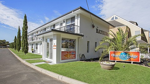 Freehold Going Concern, Special Projects | VIC - South West | Prime freehold motel with direct beach access in Warrnambool