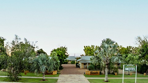 Freehold Going Concern, Motel | QLD - Central | Outback FH Motel on High-Exposure Outback Way