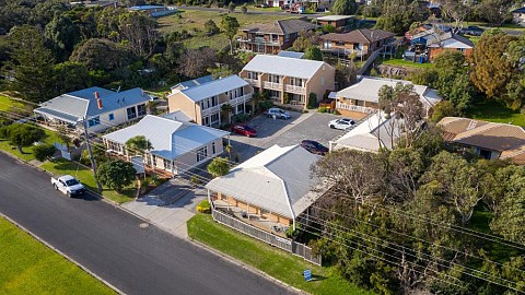 Freehold Going Concern, Motel | VIC - South West | STUNNING 13-KEY FREEHOLD ON THE GREAT OCEAN ROAD.